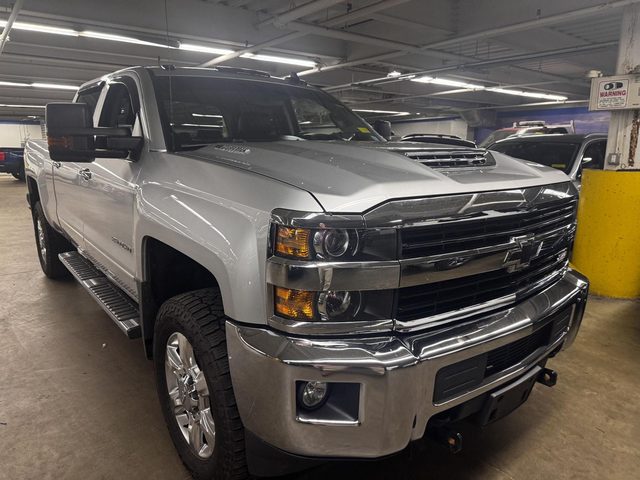 2017 Chevrolet Silverado 2500HD LT 4WD photo