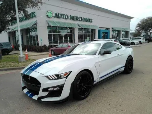 2017 Ford Mustang Shelby GT350 RWD photo
