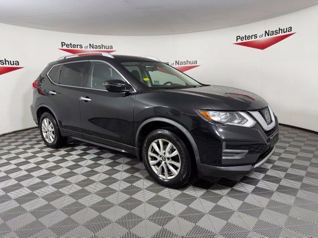 2017 Nissan Rogue SV AWD photo