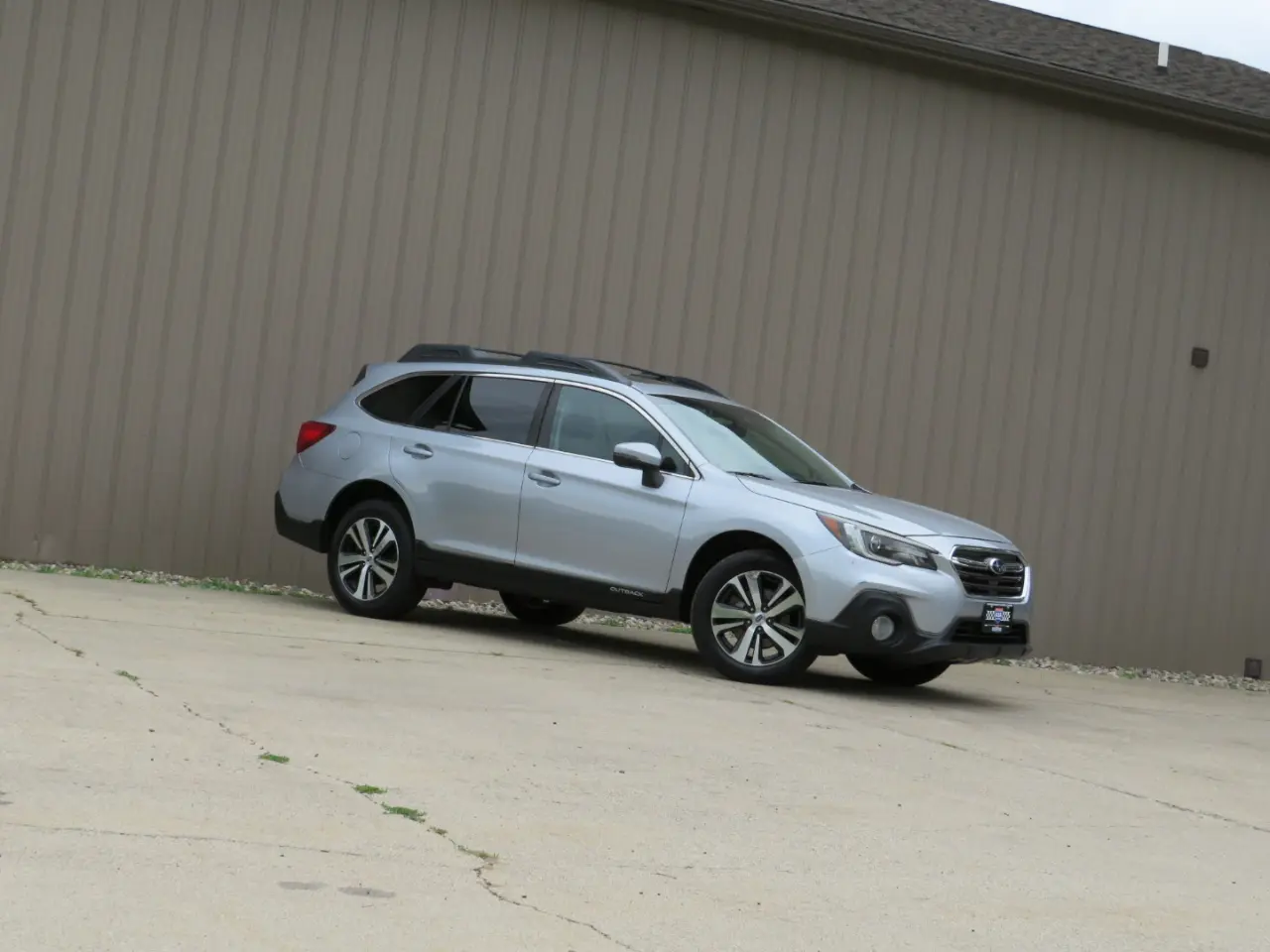 2018 Subaru Outback Limited AWD photo