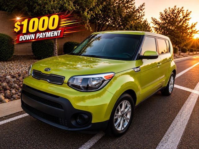 2017 Kia Soul Base FWD photo