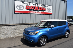 2017 Kia Soul EV FWD photo