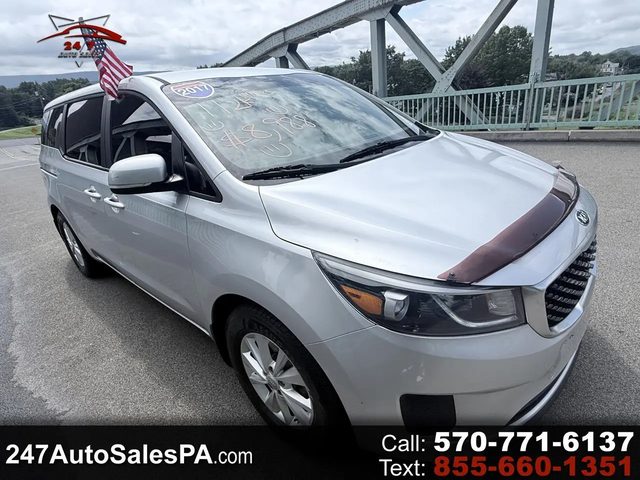 2017 Kia Sedona L FWD photo