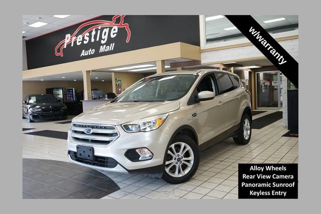 2017 Ford Escape SE FWD photo