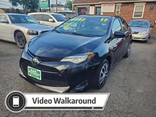 2017 Toyota Corolla LE FWD photo
