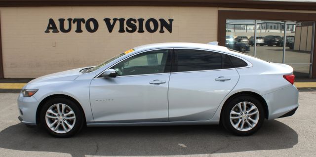 2018 Chevrolet Malibu LT FWD photo