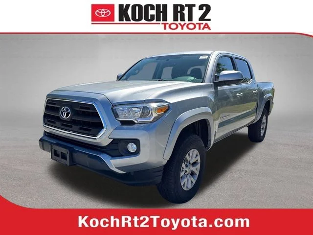 2017 Toyota Tacoma SR5 4WD photo