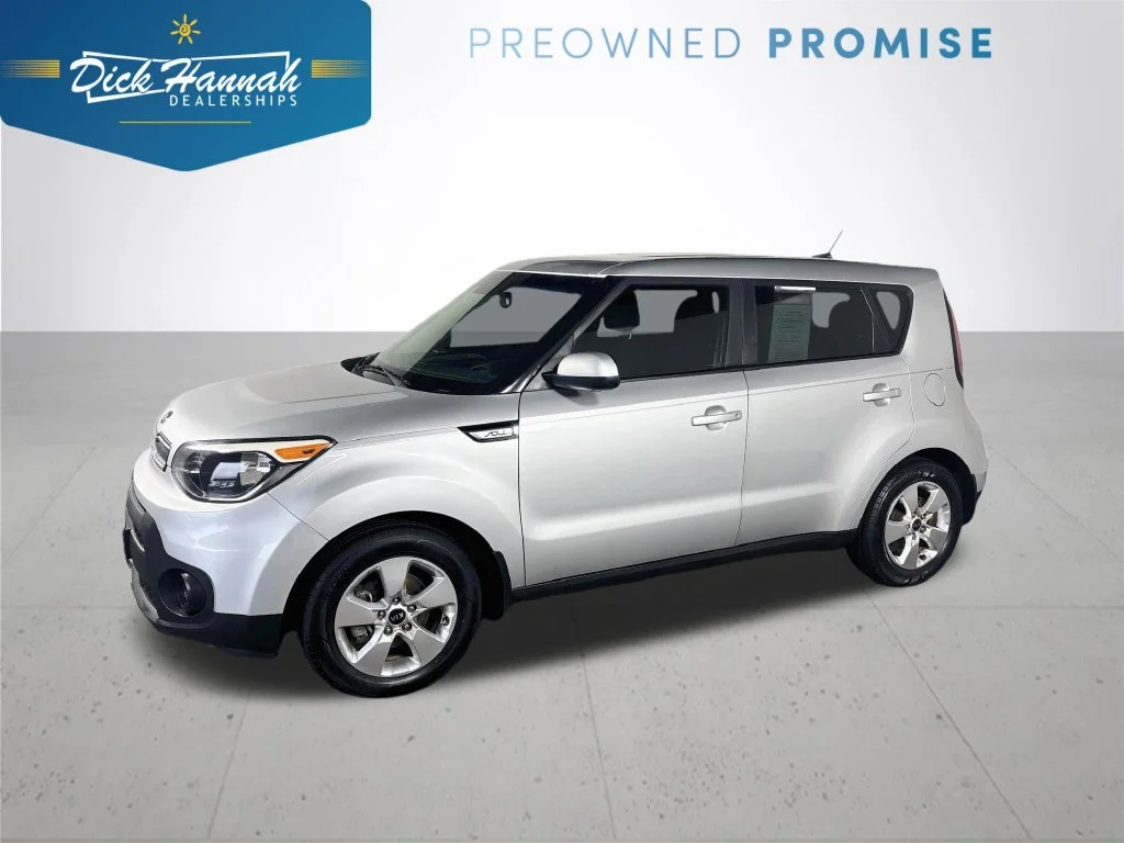 2017 Kia Soul Base FWD photo