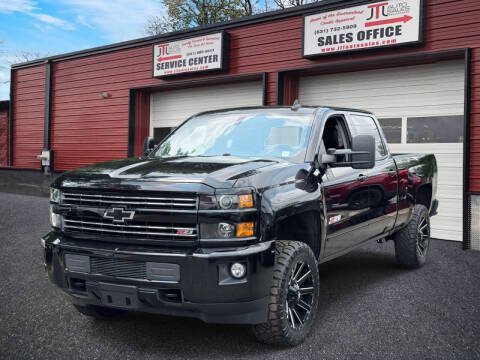 2017 Chevrolet Silverado 2500HD LT 4WD photo