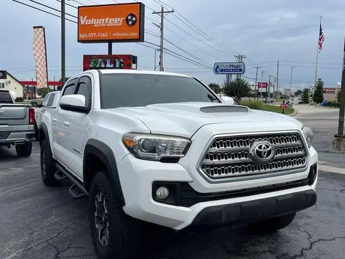 2017 Toyota Tacoma TRD Off Road 4WD photo