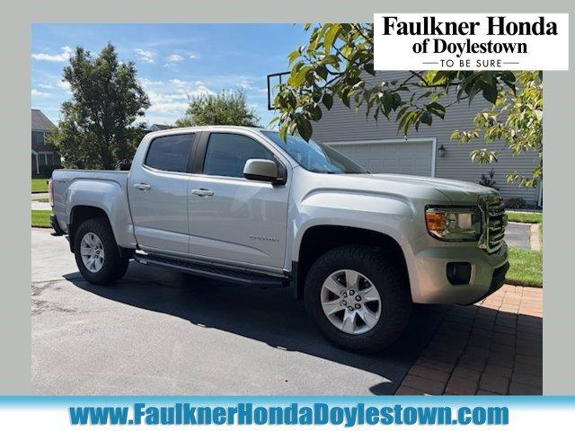 2017 GMC Canyon 4WD SLE 4WD photo