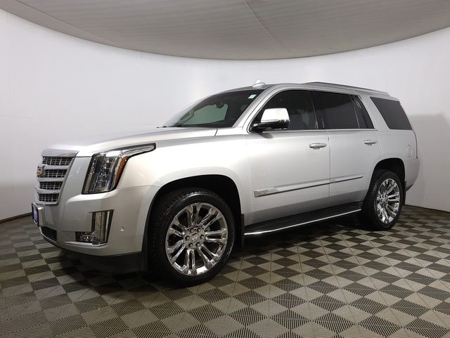 2017 Cadillac Escalade Luxury 4WD photo
