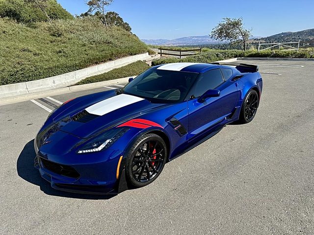 2018 Chevrolet Corvette Grand Sport 2LT RWD photo