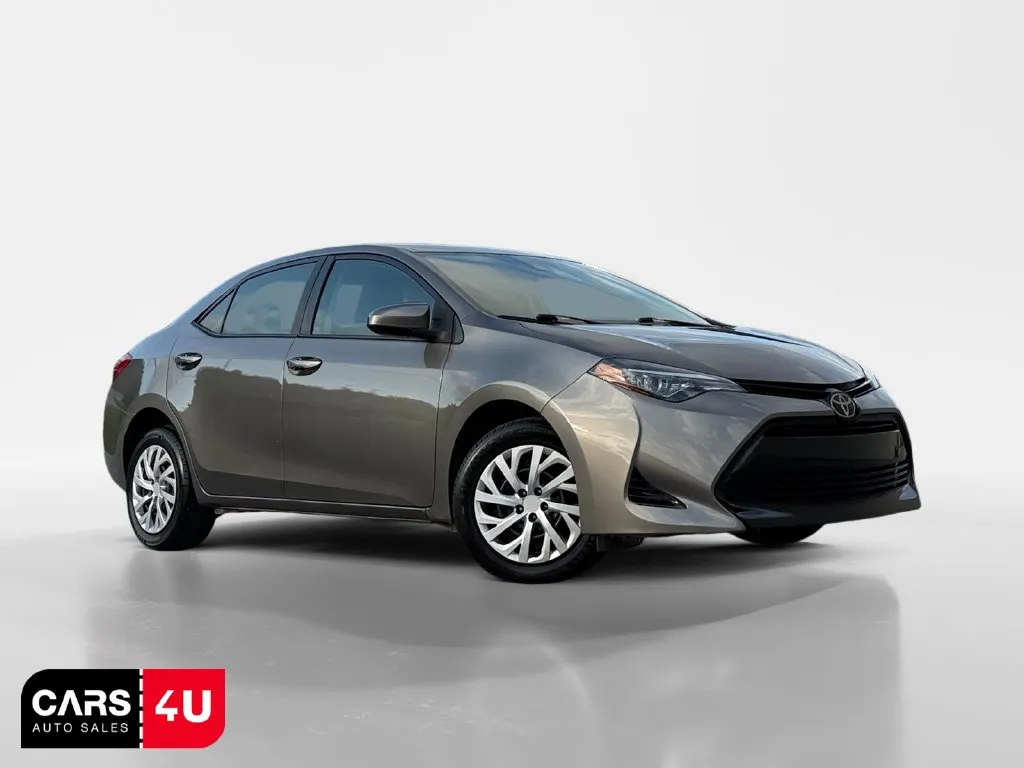 2017 Toyota Corolla LE FWD photo
