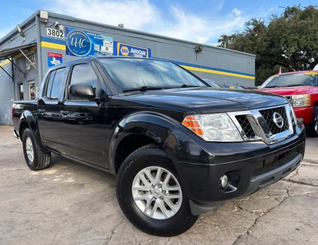 2017 Nissan Frontier SV V6 RWD photo