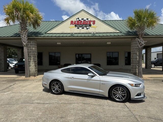 2017 Ford Mustang GT Premium RWD photo