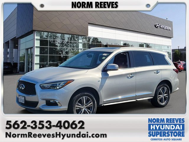2017 Infiniti QX60 AWD photo
