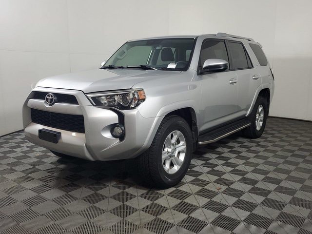 2017 Toyota 4Runner SR5 RWD photo