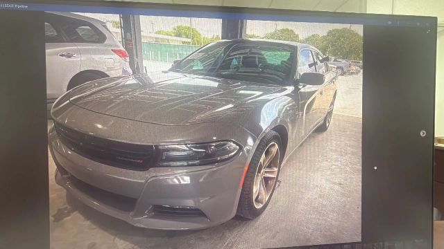 2018 Dodge Charger SXT Plus RWD photo