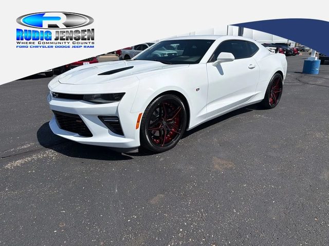 2018 Chevrolet Camaro 1SS RWD photo