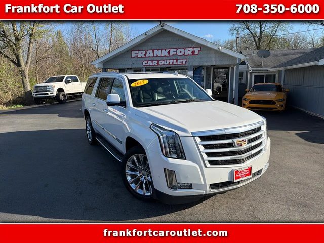 2017 Cadillac Escalade ESV Luxury 4WD photo