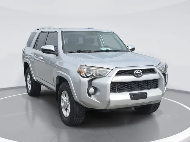 2017 Toyota 4Runner SR5 RWD photo