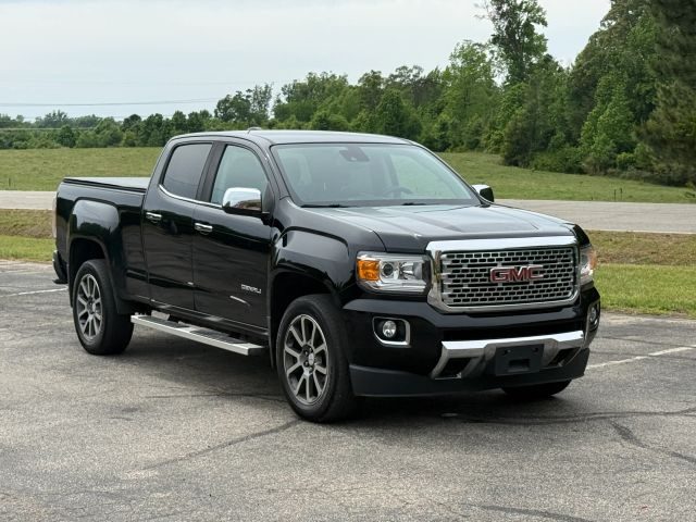 2018 GMC Canyon 4WD Denali 4WD photo