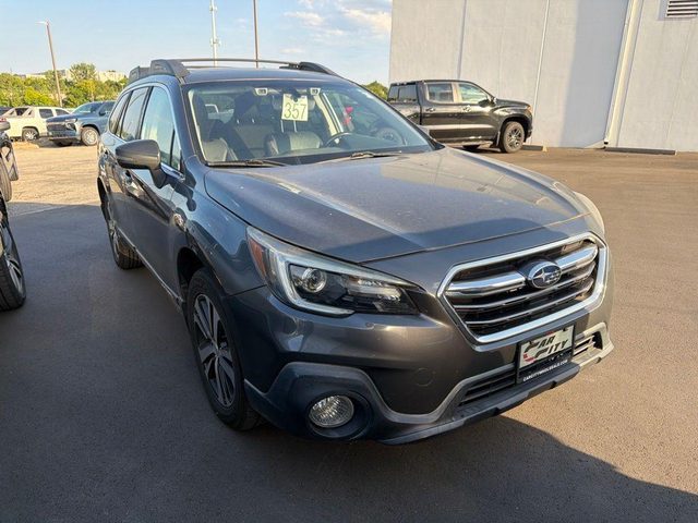 2018 Subaru Outback Limited AWD photo