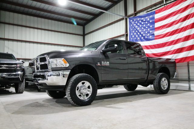 2017 Ram 2500 Tradesman 4WD photo