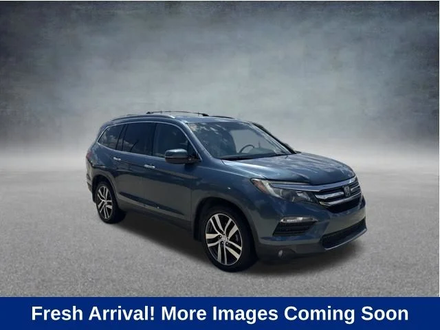 2017 Honda Pilot Elite AWD photo