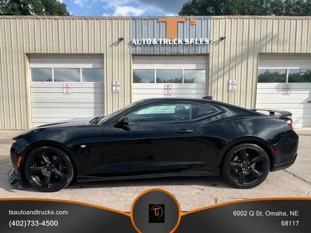 2018 Chevrolet Camaro 2SS RWD photo