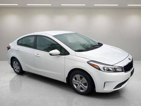 2017 Kia Forte LX FWD photo