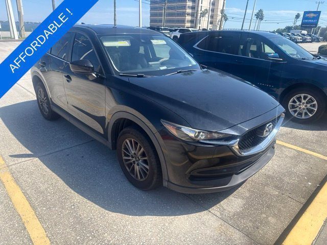 2017 Mazda CX-5 Touring FWD photo