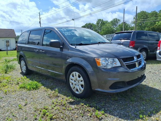 2017 Dodge Grand Caravan SE FWD photo