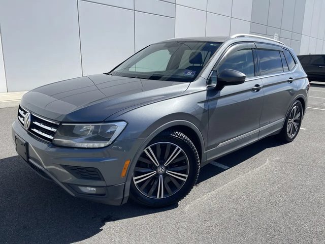 2018 Volkswagen Tiguan SEL FWD photo
