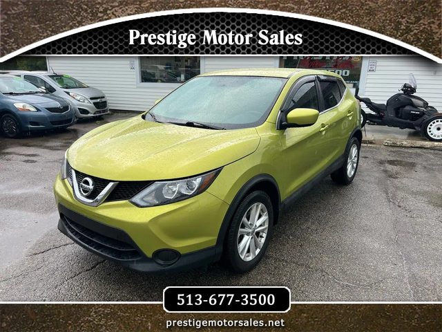 2017 Nissan Rogue Sport S AWD photo