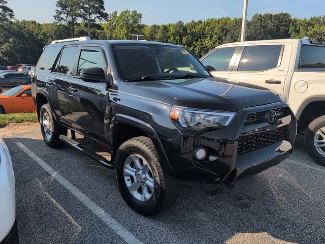 2017 Toyota 4Runner SR5 RWD photo