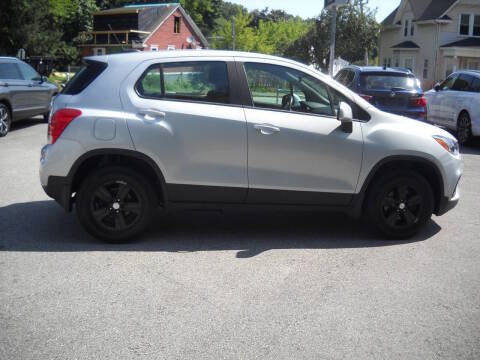 2017 Chevrolet Trax LS AWD photo