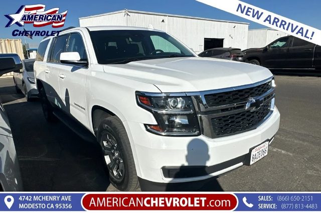 2017 Chevrolet Suburban LS RWD photo