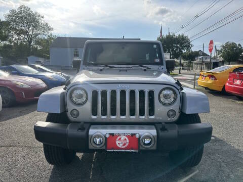2017 Jeep Wrangler Unlimited Sahara 4WD photo