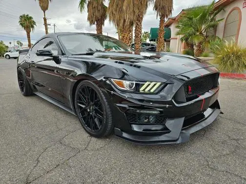 2017 Ford Mustang GT RWD photo