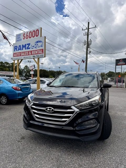 2017 Hyundai Tucson SE FWD photo