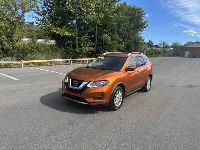 2017 Nissan Rogue SV AWD photo