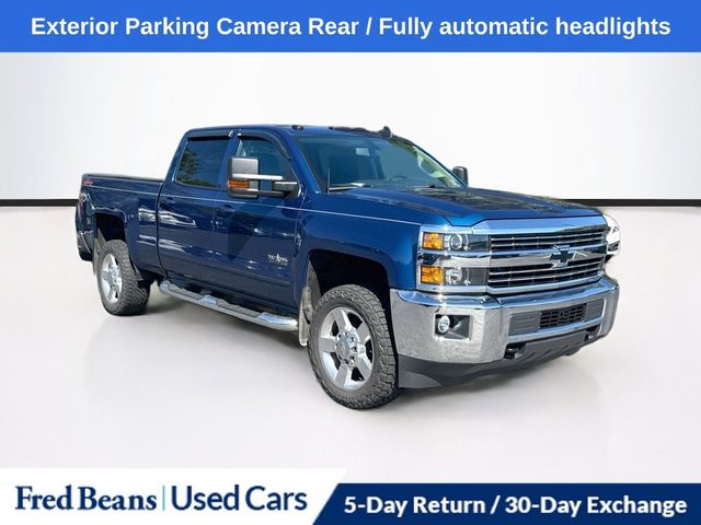 2018 Chevrolet Silverado 2500HD LT 4WD photo