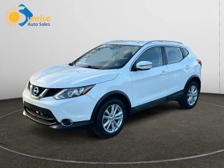 2017 Nissan Rogue Sport SV AWD photo