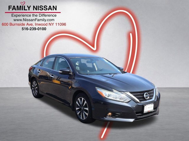 2017 Nissan Altima 2.5 SL FWD photo