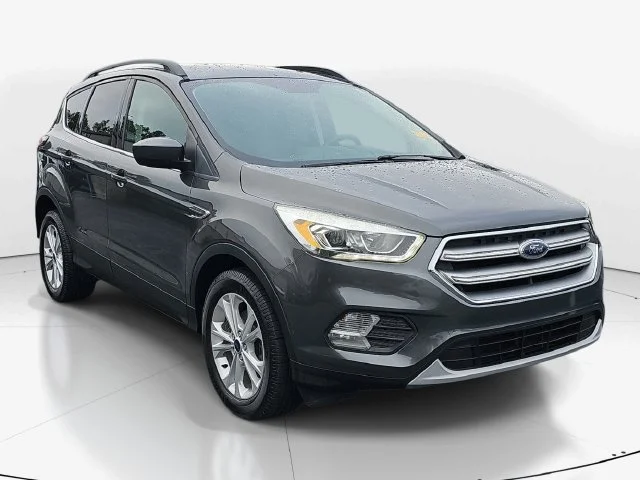 2017 Ford Escape SE FWD photo