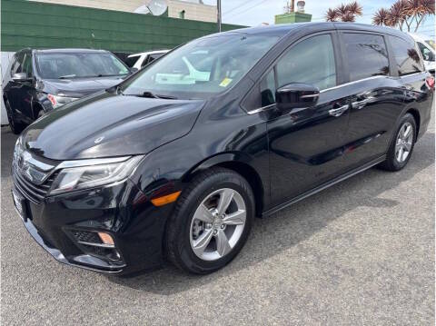 2018 Honda Odyssey EX-L FWD photo