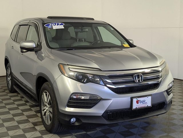 2017 Honda Pilot EX-L AWD photo