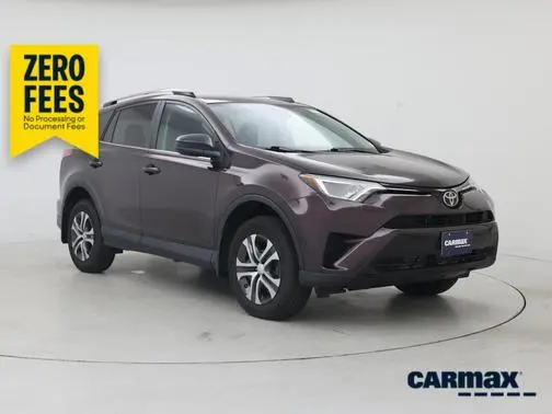 2017 Toyota RAV4 LE AWD photo